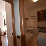 Spacious Retreat In Cannero Ferienhaus