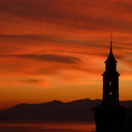 Spacious Retreat In Cannero Holiday home *