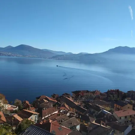 Spacious Retreat In Cannero Holiday home