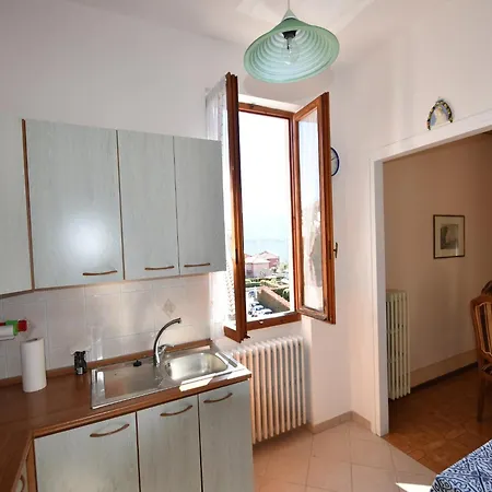 Vakantiehuis Village Apartment in Cannero Riviera hinterland with views