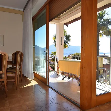 Holiday home Spacious Retreat In Cannero Cannero Riviera