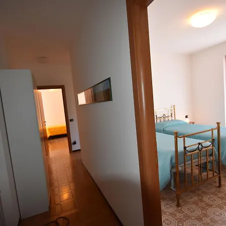 Holiday home Spacious Retreat In Cannero Cannero Riviera