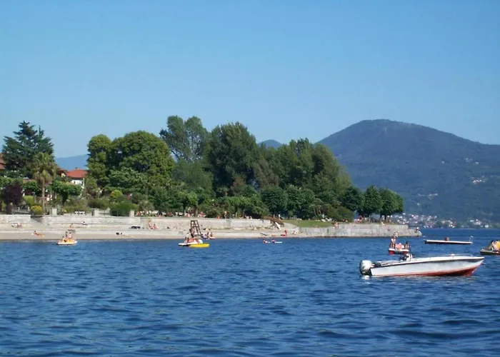 Village Apartment in Cannero Riviera hinterland with views Vakantiehuis Cannero Riviera